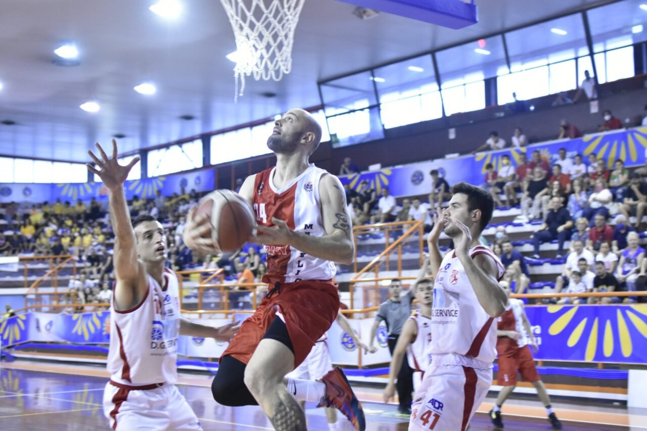 Halley a due passi dalla storia c’è la Pescara Basket tra i biancorossi e la Serie B