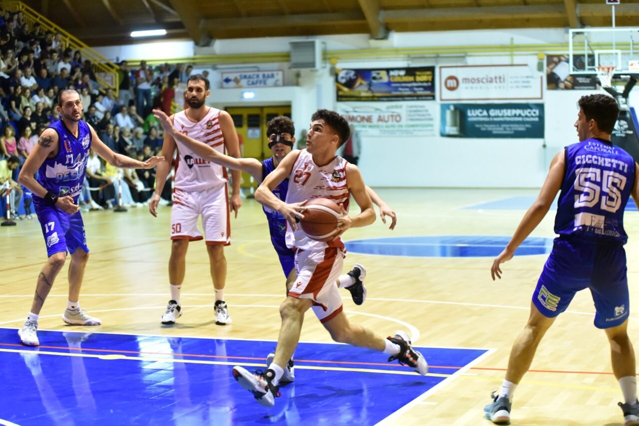 Halley, un trittico da non fallire: prima tappa Senigallia