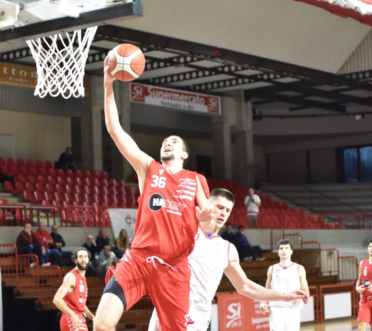 La Halley passa a Jesi e fa cinquina