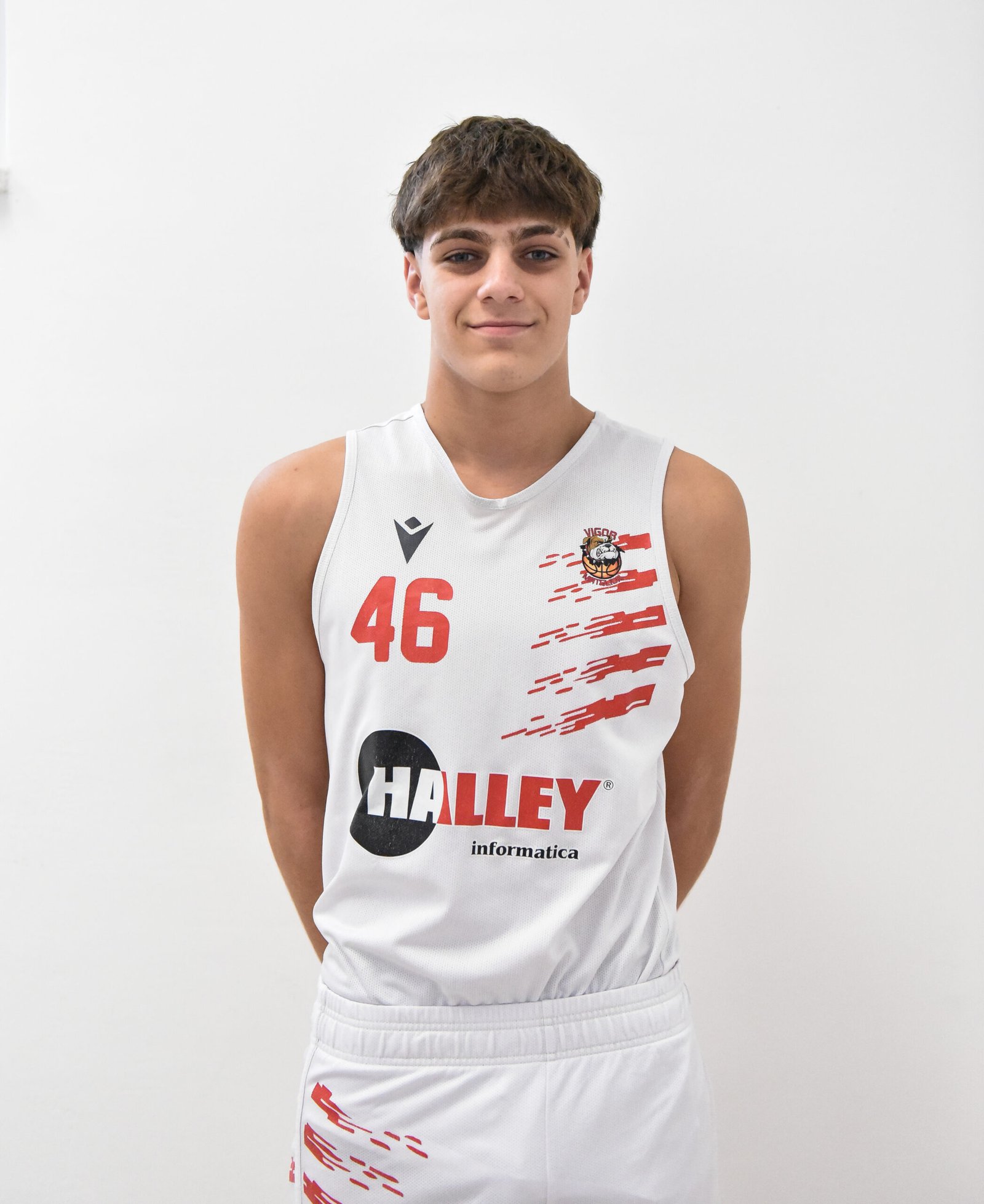 https://vigorbasketmatelica.it/wp-content/uploads/2026/10/U17-MENTONELLI-FILIPPO-scaled.jpg